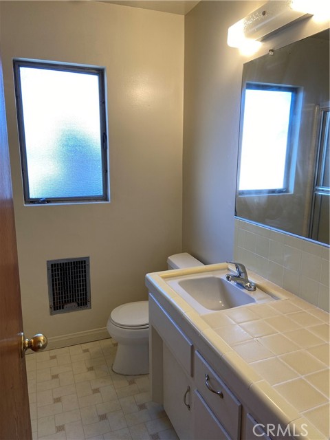 1032 Arcadia Avenue, Arcadia CA: https://media.crmls.org/medias/b277d57f-b456-48a7-9d63-6087142b79da.jpg