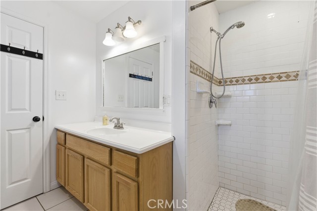 Detail Gallery Image 14 of 43 For 12232 Truesdale, Sun Valley,  CA 91352 - 5 Beds | 4 Baths