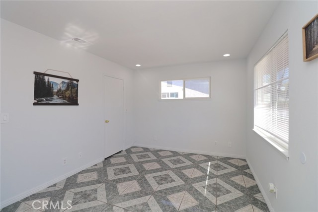 Detail Gallery Image 13 of 23 For 37334 55th St, Palmdale,  CA 93552 - 4 Beds | 2 Baths