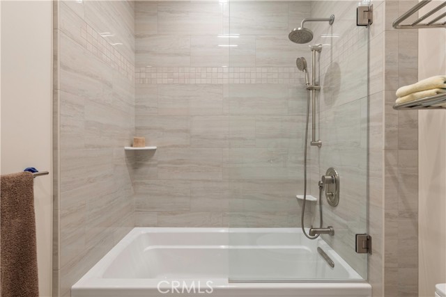 Detail Gallery Image 43 of 71 For 8 Queen Ann, Lakeport,  CA 95453 - 3 Beds | 2/1 Baths