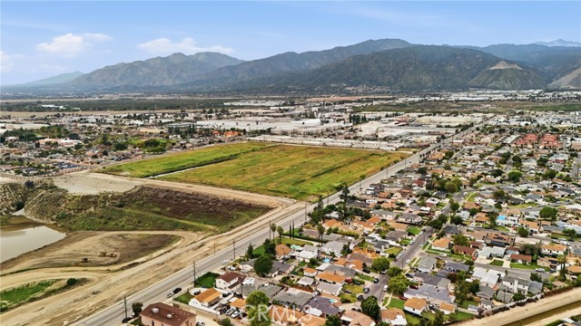 Image 33 of 35 For 4850 Vincent