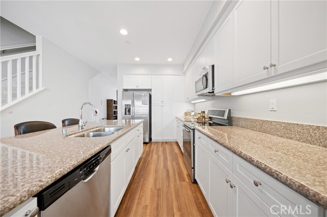 Detail Gallery Image 10 of 35 For 619 W Foothills Blvd #53,  Glendora,  CA 91741 - 2 Beds | 2/1 Baths