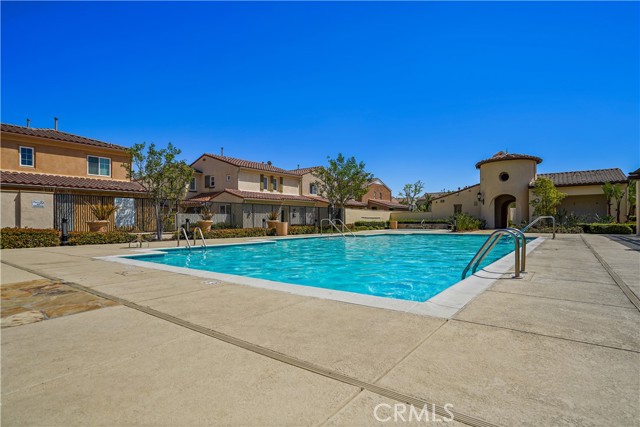 20337 Livorno Way, Porter Ranch CA: https://media.crmls.org/medias/b27a0a18-0a2f-476a-83cf-cbb186c2acc0.jpg