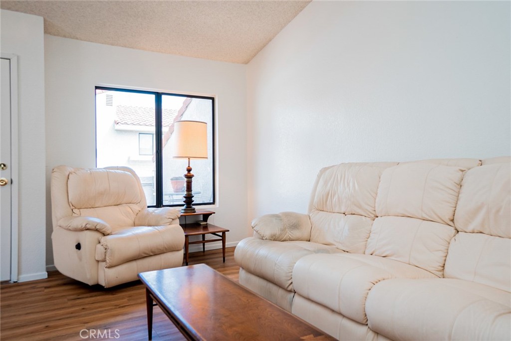 MLS #CV25075721 img 5