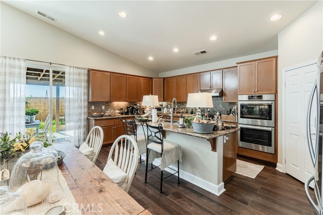 Detail Gallery Image 12 of 72 For 31831 Ridge Berry, Winchester,  CA 92596 - 3 Beds | 3 Baths