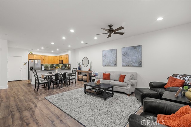 Image 1 of 30 For 15723 Parkhouse  30