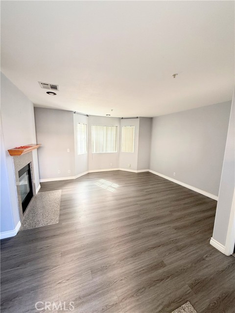 1230 Elm Avenue, San Gabriel CA: https://media.crmls.org/medias/b27af5d6-c3cd-4055-9bb0-aff89cba76e9.jpg