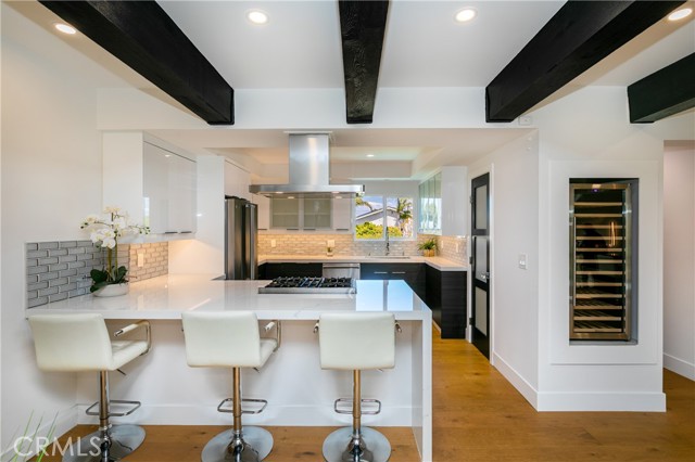 4651 Los Patos Avenue, Huntington Beach CA: https://media.crmls.org/medias/b27b4325-ee67-4ebe-9c48-be128a5f2dad.jpg