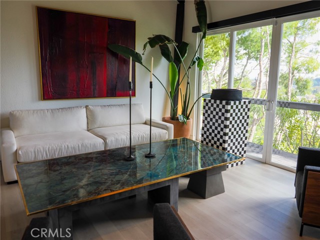 5177 Medina Road, Woodland Hills CA: https://media.crmls.org/medias/b27bce14-83be-4e9c-9a8e-a864615d658a.jpg