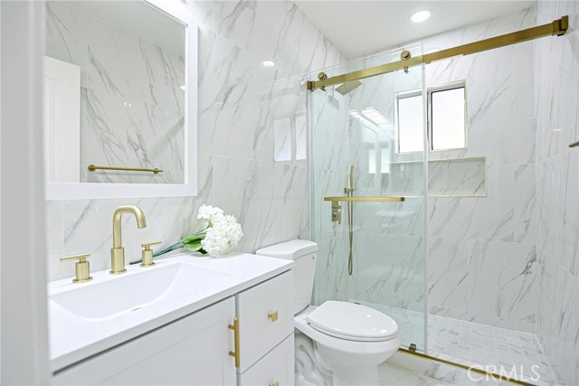 Detail Gallery Image 41 of 75 For 13104 Monroe St, Garden Grove,  CA 92844 - 8 Beds | 6/1 Baths