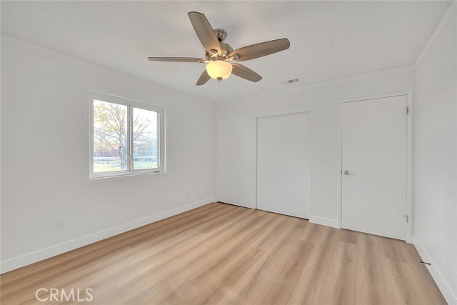 Detail Gallery Image 12 of 21 For 22133 Thunderbird, Apple Valley,  CA 92307 - 2 Beds | 1 Baths