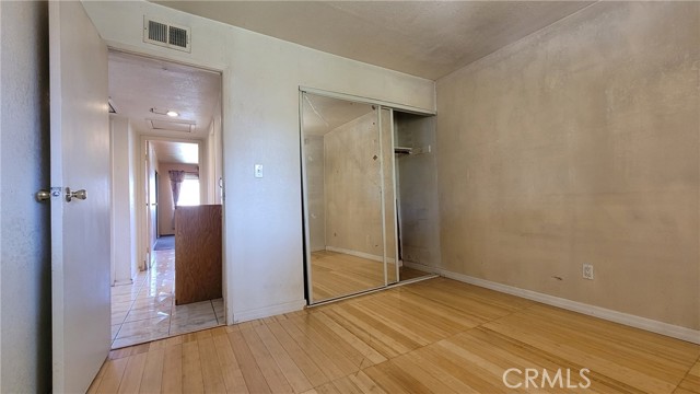 1100 E 215th Place, Carson CA: https://media.crmls.org/medias/b27cd9b1-e75c-4d63-93d3-589675aacaf5.jpg