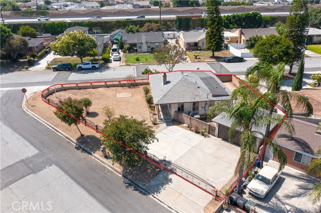 2306 W Cedarwood Street, West Covina CA: https://media.crmls.org/medias/b27d2d34-035b-45bb-845e-ac19fe00439e.jpg