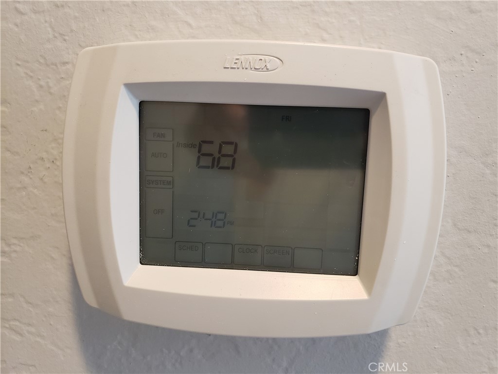 https://media.crmls.org/medias/b27e4c92-05e8-4dc2-a945-648dd9a966a8.jpg?preset=X-Large