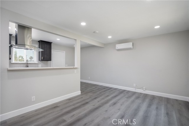 Detail Gallery Image 5 of 17 For 3630 Russell St, Riverside,  CA 92501 - 2 Beds | 1 Baths