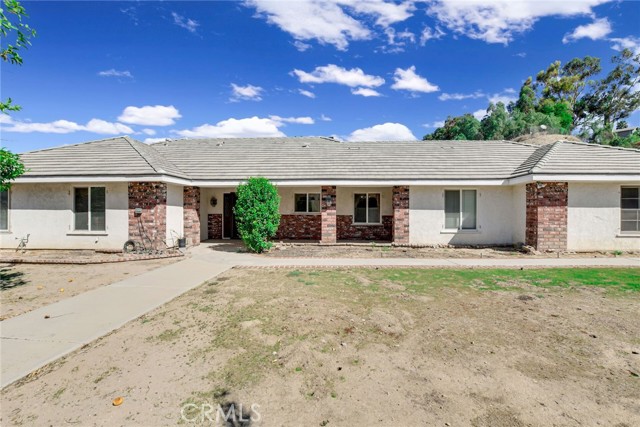 Detail Gallery Image 2 of 68 For 11891 San Timoteo Canyon Rd, Redlands,  CA 92373 - 4 Beds | 3 Baths