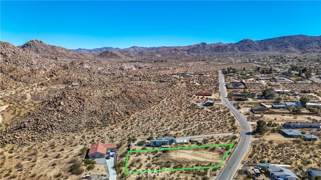 Detail Gallery Image 18 of 25 For 6935 Alturas Dr, Joshua Tree,  CA 92252 - – Beds | – Baths