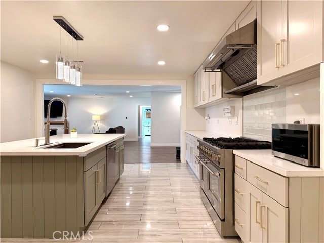 Detail Gallery Image 27 of 30 For 9912 Newcomb Ave, Whittier,  CA 90603 - 5 Beds | 3 Baths