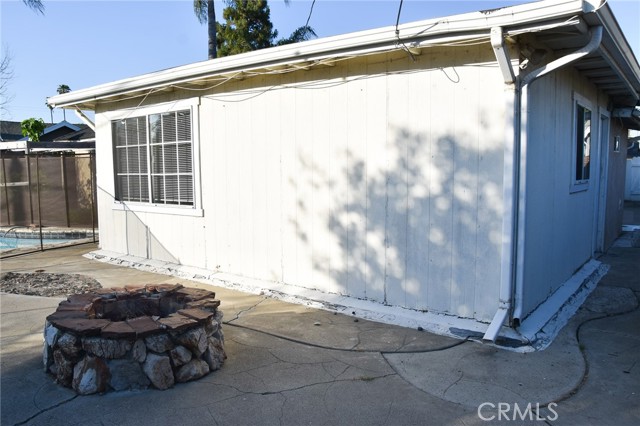 Detail Gallery Image 37 of 43 For 16131 Nassau Ln, Huntington Beach,  CA 92649 - 3 Beds | 3 Baths