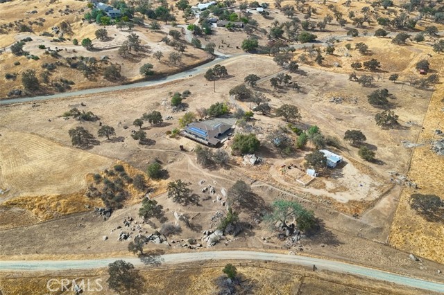 Detail Gallery Image 1 of 60 For 33101 Road 613, Raymond,  CA 93653 - 3 Beds | 2 Baths