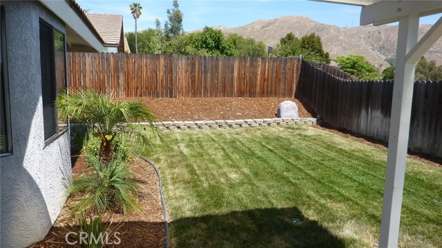 284 Celeste Drive, Riverside CA: https://media.crmls.org/medias/b2843aff-129e-4482-934c-05ec9c50857f.jpg