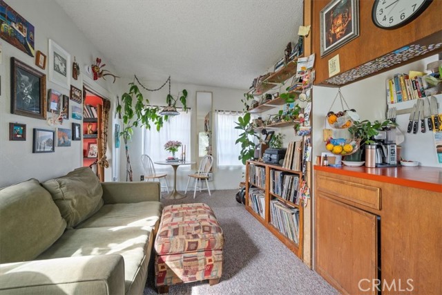 1143 Walnut Street, San Luis Obispo CA: https://media.crmls.org/medias/b284c69c-f89b-4a1b-8412-00c4c0a3858c.jpg