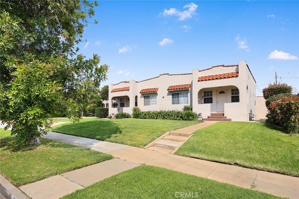 Quadruplex at 2306 W Alhambra Road