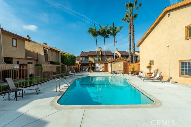 Detail Gallery Image 28 of 31 For 12421 Ramona, Hawthorne,  CA 90250 - 3 Beds | 3 Baths