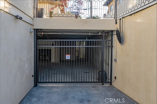 Detail Gallery Image 26 of 33 For 67 S Craig Ave #2,  Pasadena,  CA 91107 - 3 Beds | 3 Baths