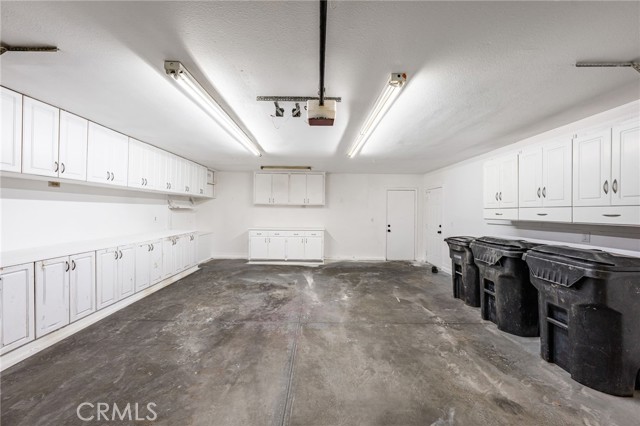 1116 Ca-2, Wrightwood CA: https://media.crmls.org/medias/b2879b3b-4af1-4945-aa0c-461d814b2742.jpg