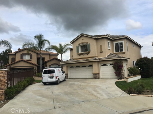 920 S Oak Meadows Way, Anaheim, CA 92808