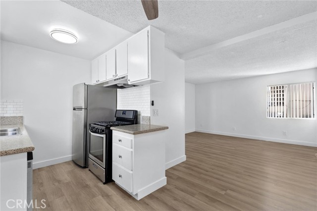 223 Shell Street, Manhattan Beach, California 90266, ,Residential Income,For Sale,Shell,SB26073464