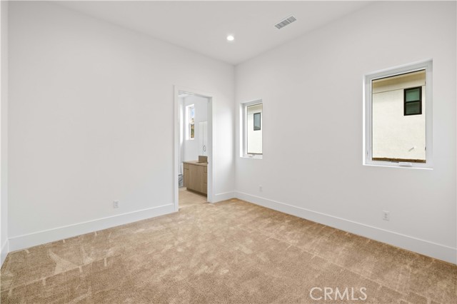 11914 N CHURCHILL WAY, Porter Ranch CA: https://media.crmls.org/medias/b2882229-6e64-40c7-b609-9439c3e56441.jpg