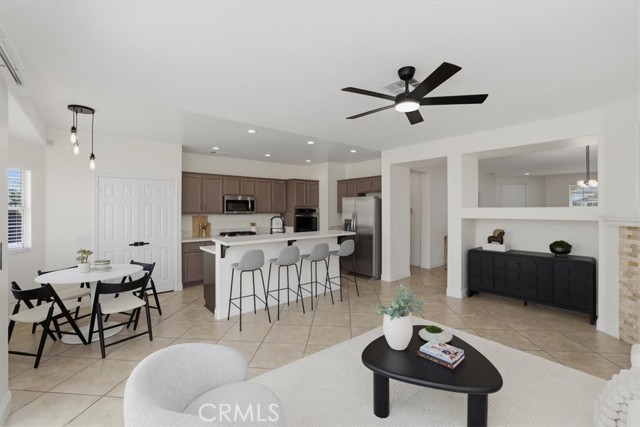 Detail Gallery Image 15 of 42 For 6974 Riverboat, Corona,  CA 91752 - 4 Beds | 2 Baths