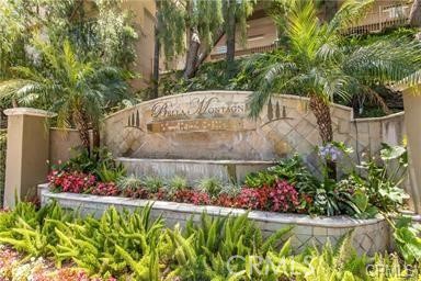 5220 Premiere Hills CIR