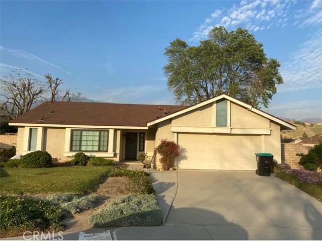 2334 Hyacinth St, San Bernardino, CA 92407