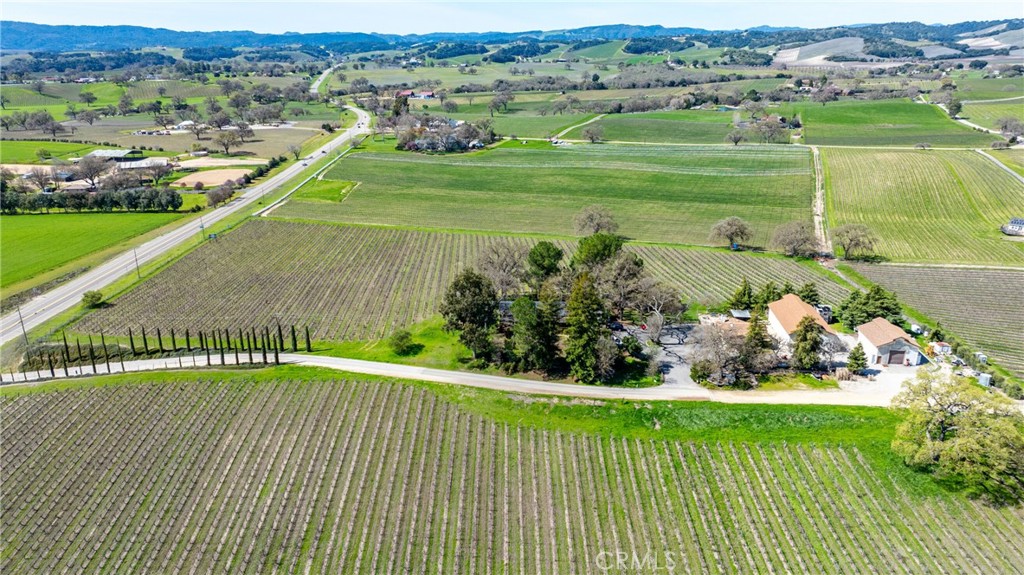 2023 Twelve Oaks Drive