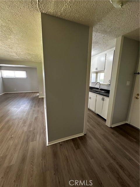 Detail Gallery Image 3 of 11 For 6590 Piccadilly St, Riverside,  CA 92506 - 2 Beds | 1 Baths