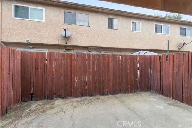 Detail Gallery Image 25 of 29 For 17041 17041 Roscoe Blvd. #4, Northridge,  CA 91325 - 2 Beds | 2 Baths