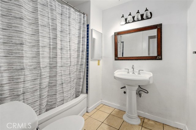 Detail Gallery Image 21 of 29 For 786 Spruce, Riverside,  CA 92507 - 4 Beds | 2 Baths