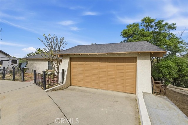 Detail Gallery Image 13 of 67 For 2715 Brockton, Riverside,  CA 92501 - 4 Beds | 2 Baths