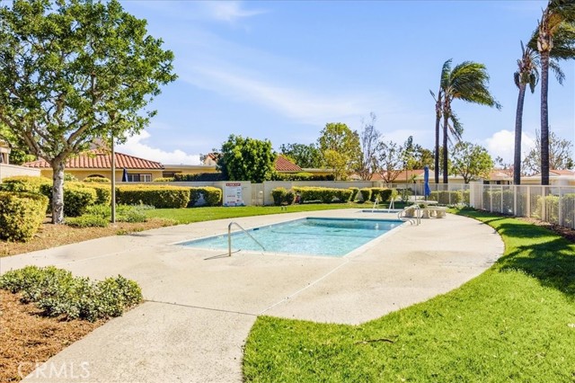 Detail Gallery Image 36 of 43 For 1015 Pebble Beach, Upland,  CA 91784 - 2 Beds | 2 Baths