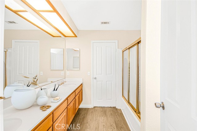 Detail Gallery Image 21 of 29 For 42120 Capistrano Pl, Lancaster,  CA 93536 - 5 Beds | 4 Baths