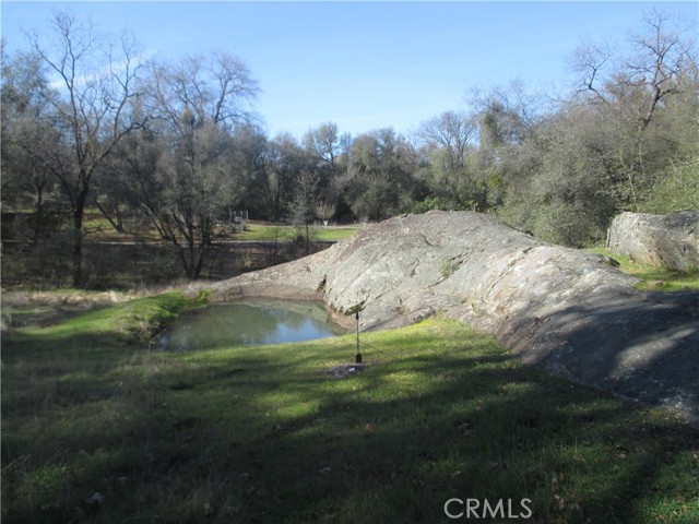 15 Hide A Way Road, Oroville CA: https://media.crmls.org/medias/b28e7978-ef88-471d-ba94-27f7aea64676.jpg