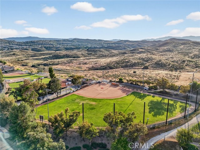 Detail Gallery Image 15 of 21 For 21951 Stawberry Ln, Canyon Lake,  CA 92587 - – Beds | – Baths