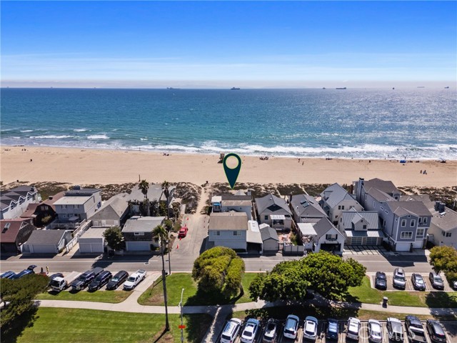 16685 S Pacific Avenue, Sunset Beach CA: https://media.crmls.org/medias/b28f4b04-572b-4d6d-a7c6-2941f551f202.jpg