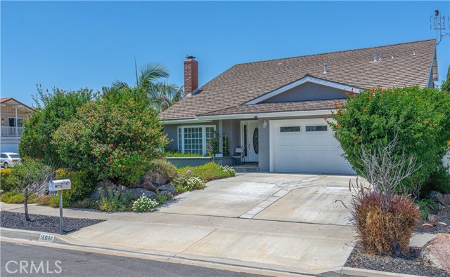 Detail Gallery Image 3 of 44 For 15091 Touraine Way, Irvine,  CA 92604 - 4 Beds | 3 Baths