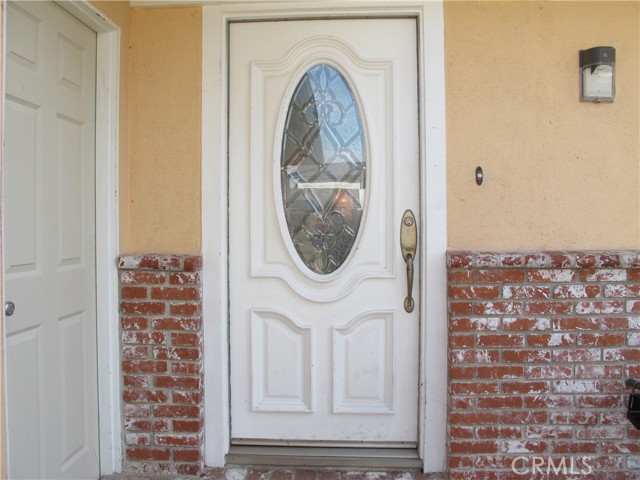 Detail Gallery Image 3 of 29 For 13058 Droxford St, Cerritos,  CA 90703 - 4 Beds | 2 Baths