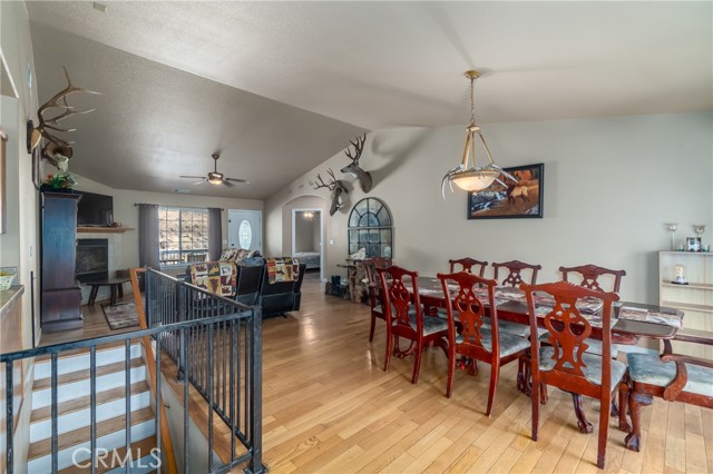 Detail Gallery Image 7 of 51 For 3409 Wolf Creek Rd, Clearlake Oaks,  CA 95423 - 3 Beds | 3 Baths