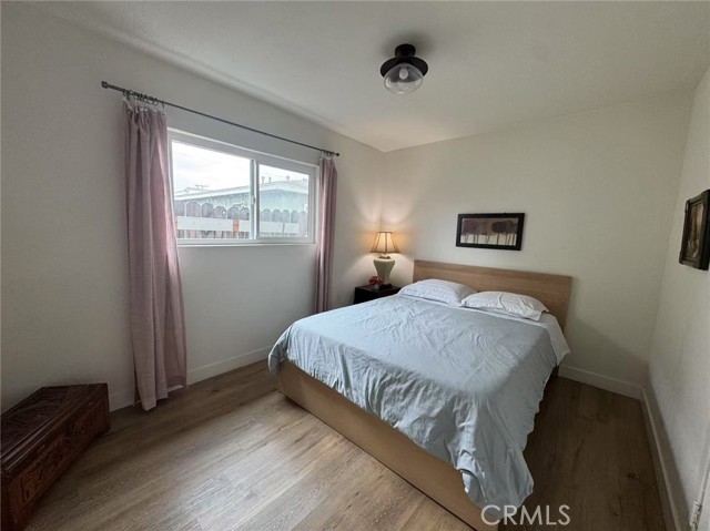 Detail Gallery Image 4 of 9 For 951 E Elma St, Ontario,  CA 91764 - 4 Beds | 2 Baths